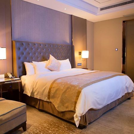 Howard Johnson Qinlu Plaza Yingtan Экстерьер фото